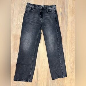 Zara Women's Black Straight Jeans
